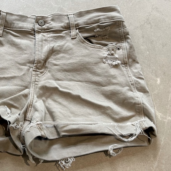 Old Navy Pants - Distressed Mid Rise Boyfriend Gray Jean Shorts